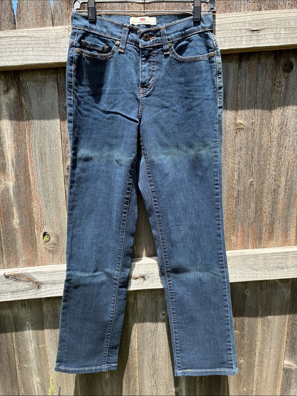 Levi's Women's Straight Leg Jeans - Indigo Blue 27x32